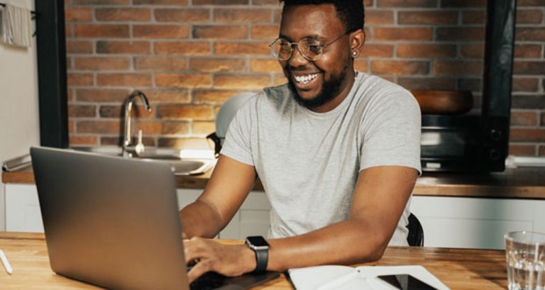Employers gain nearly two extra weeks of work from hybrid workers