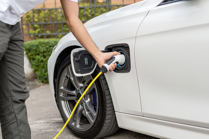 The Benefits and Challenges of Installing EV Charging Stations