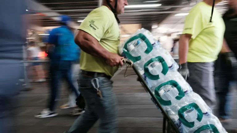 How to protect employees from heat and other climate extremes