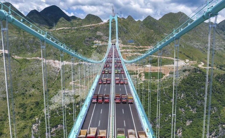 Load Test for World’s Highest Bridge Is Complete in Guizhou, China
