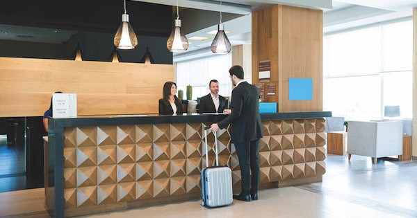 What Offices Can Learn From The Best Hotels