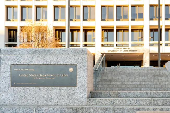 DOL moves to repeal independent contractor rule