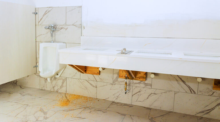 How Healthcare Restrooms Are Rethinking Water Efficiency