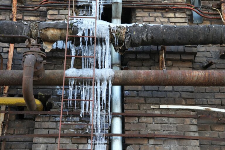 Cold Snaps, Burst Pipes, and a Facility’s First-Hour Playbook