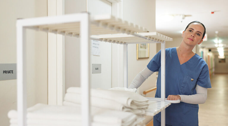 Managing High-Volume Laundry Operations 