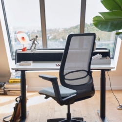 Nearly eight in ten employees say flexible working is important when considering a job, according to new research from workplace advisory body Acas.